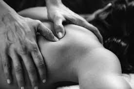 https://go.booker.com/location/GiftedHandsTherapeuticMassageWellness/detail-summary/4274867